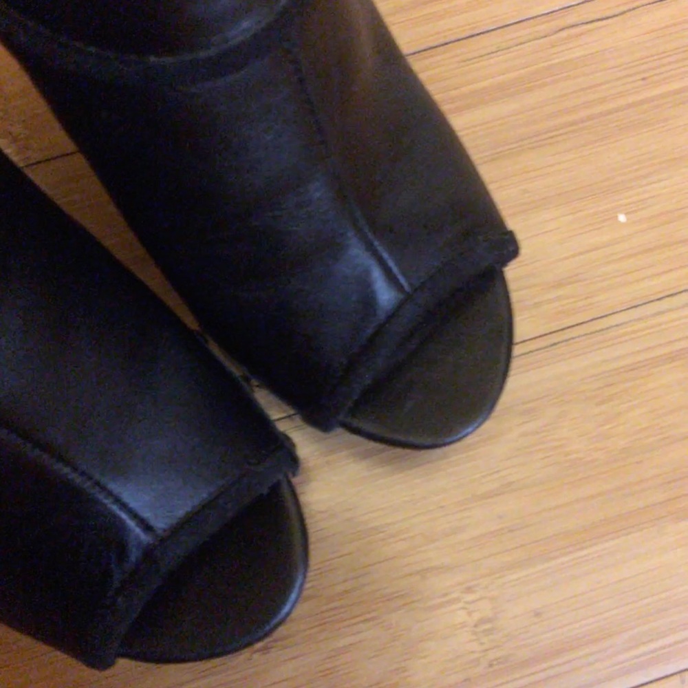 Higher heel power by Dr Taryn Rose platform shoes - Picture 3 of 7